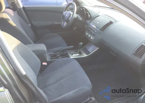 2005 Nissan Altima 2.5 S z USA, uszkodzony, nr VIN 1N4AL11D45C201947